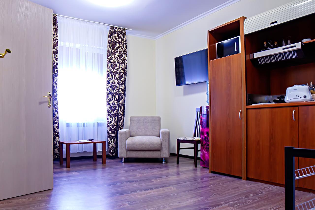New Tengiz Camp Buitenkant foto